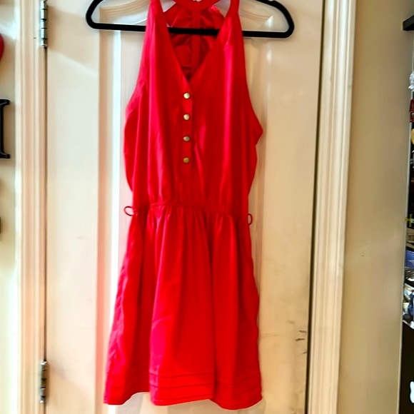 Ruffled back summer dress with pockets and belt hooks - Picture 1 of 8